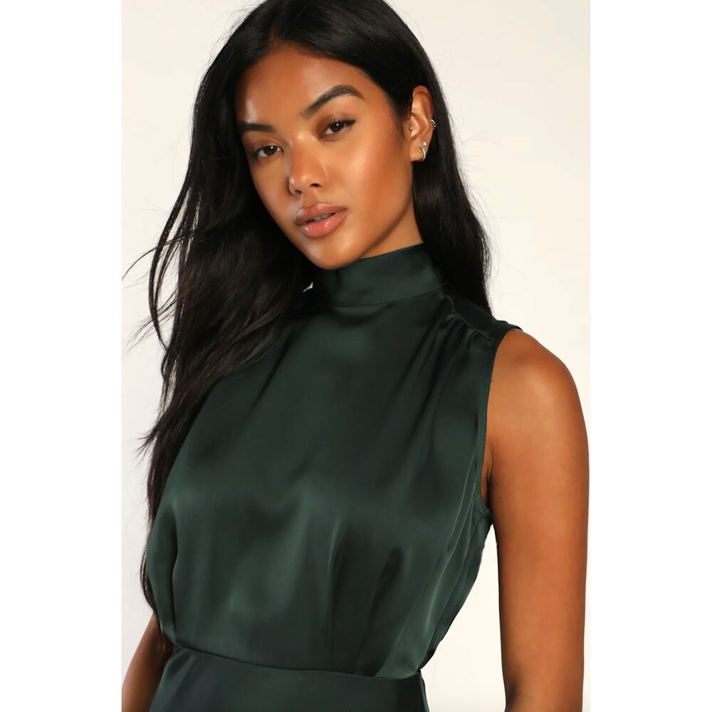 Lulus Classic Elegance Green Satin Sleeveless Mock Neck Maxi Dress Medium NWT - Picture 3 of 11